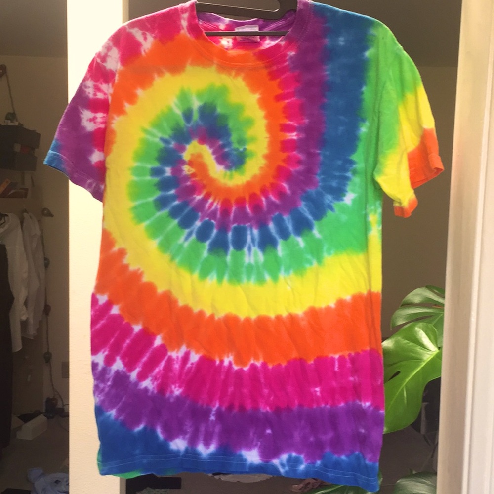 Handmade tie dye short sleeve T-shirt small